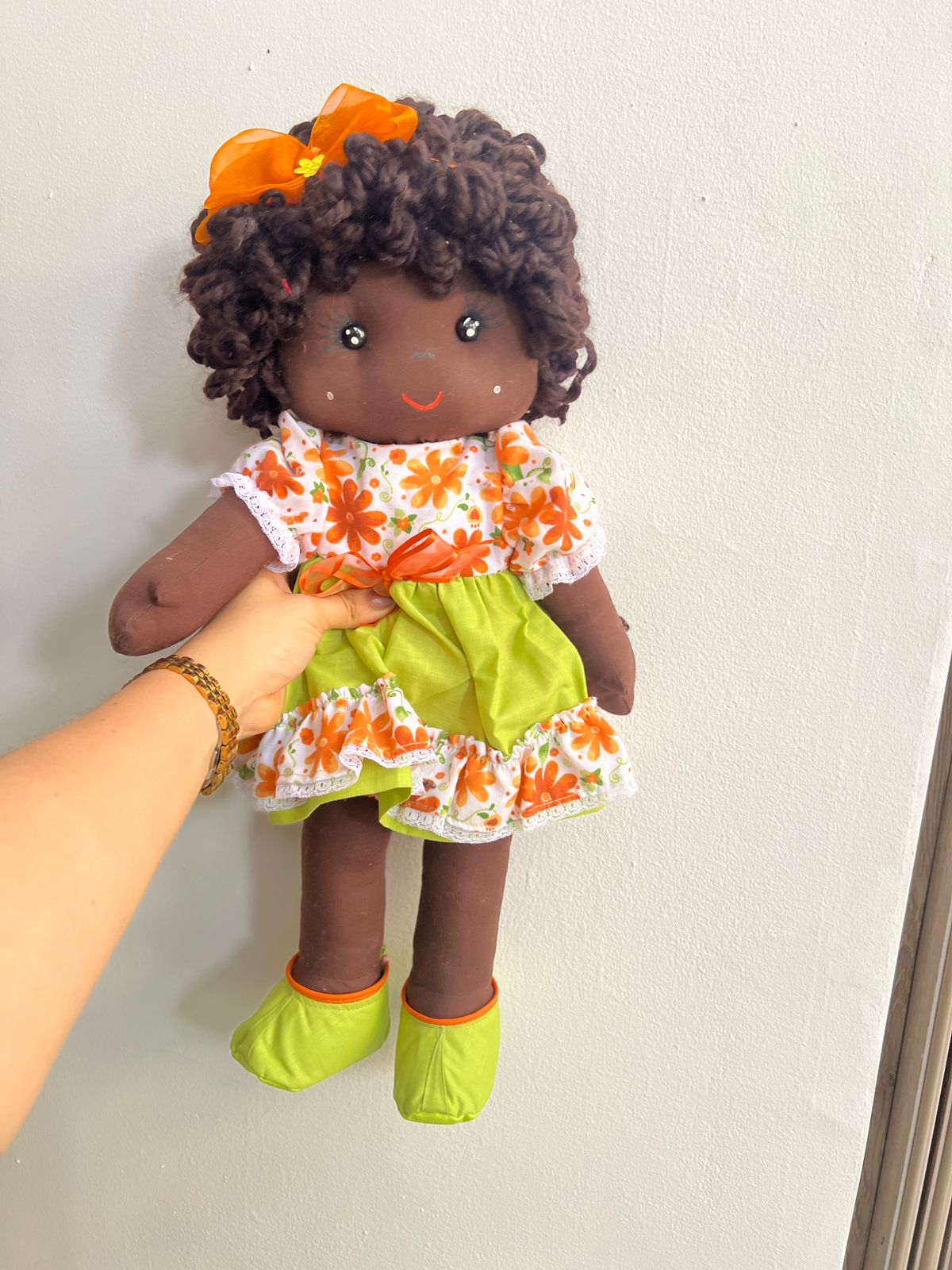 MUÑECA SARA