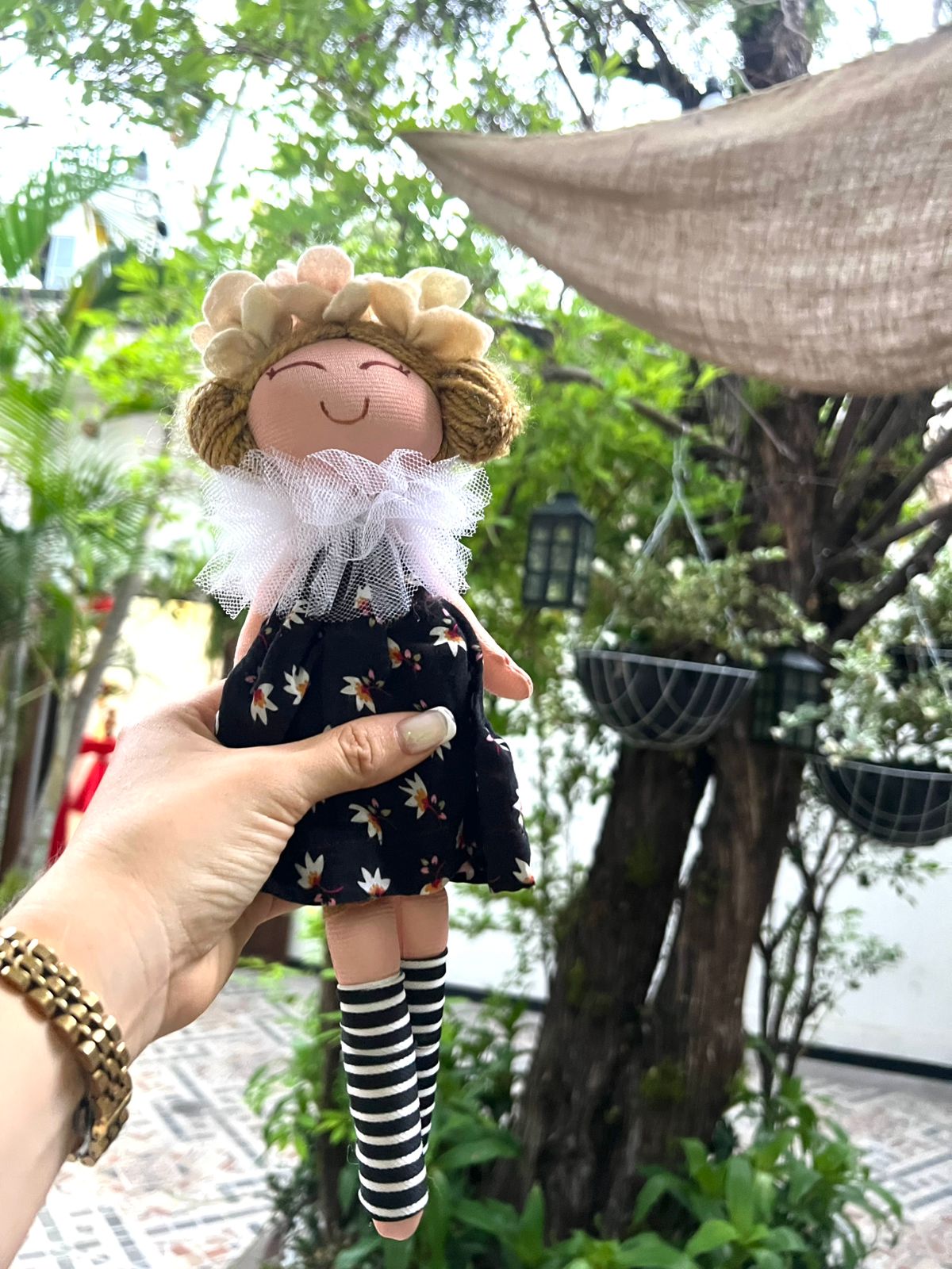 MUÑECA PETIT FLORENCIA