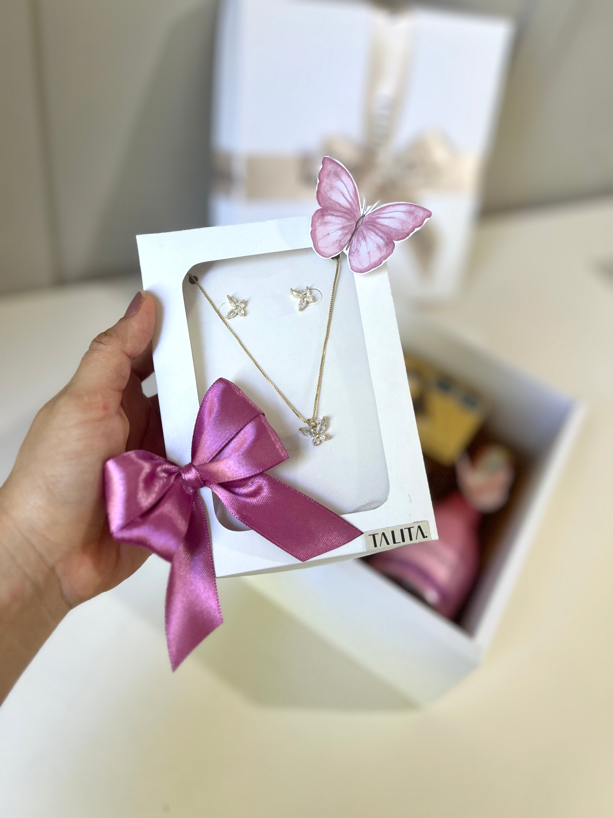 Caja Luxury