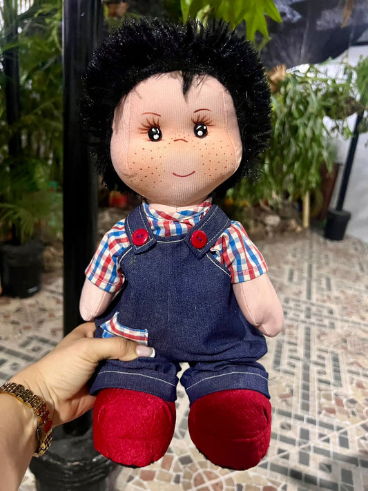 MUÑEQUITO JOSUÉ