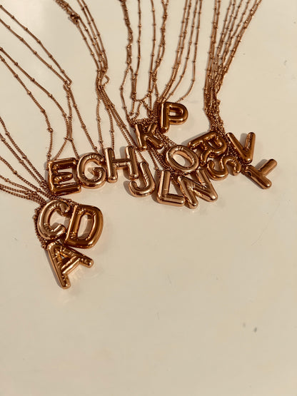 Cadena de letra en acero + Topos de balín